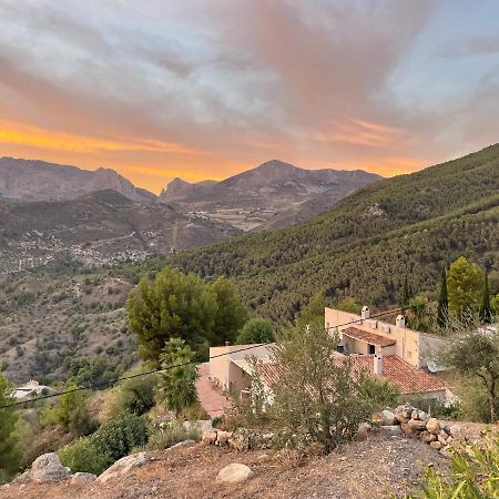 Boutique B&B El Refugio Alcaucin Bagian luar foto