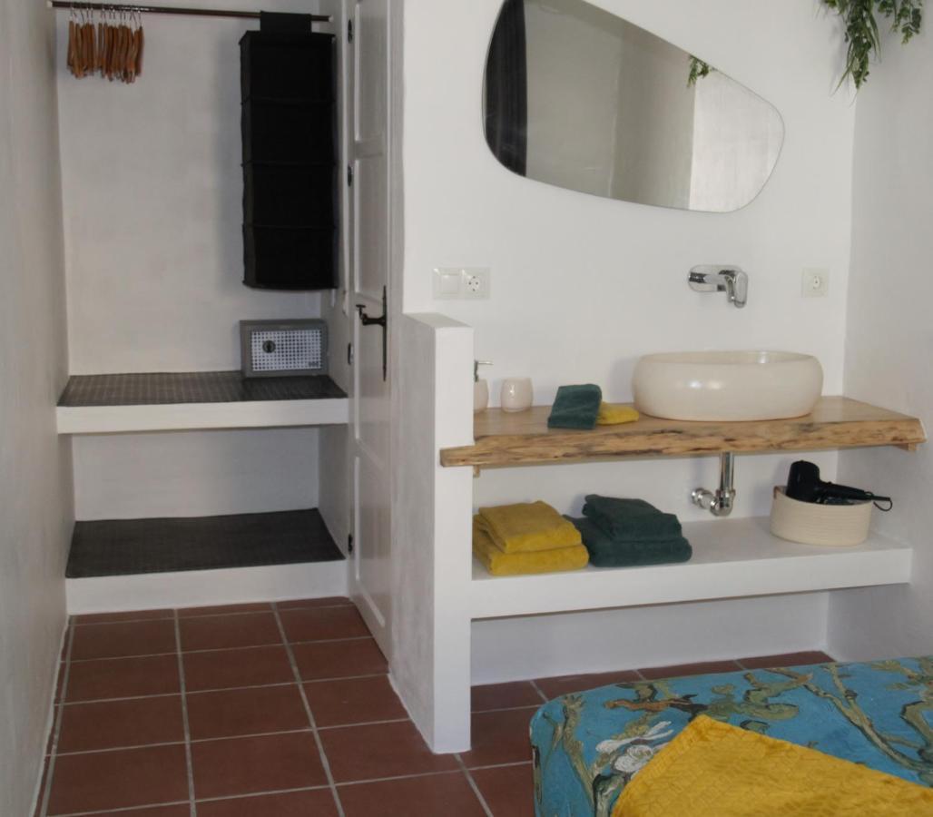Boutique B&B El Refugio Alcaucin Bagian luar foto
