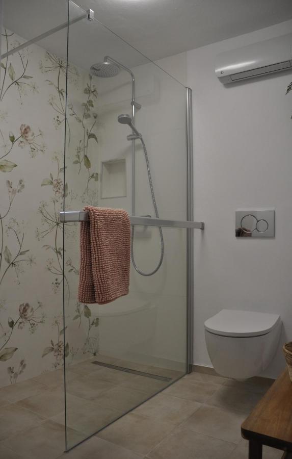 Boutique B&B El Refugio Alcaucin Bagian luar foto