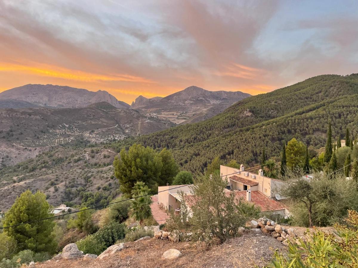 Boutique B&B El Refugio Alcaucin Bagian luar foto
