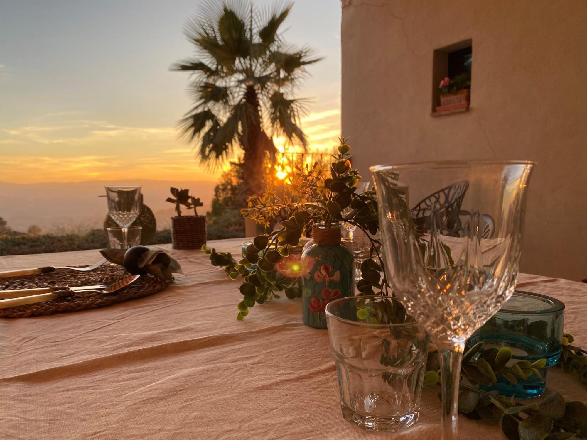 Boutique B&B El Refugio Alcaucin Bagian luar foto